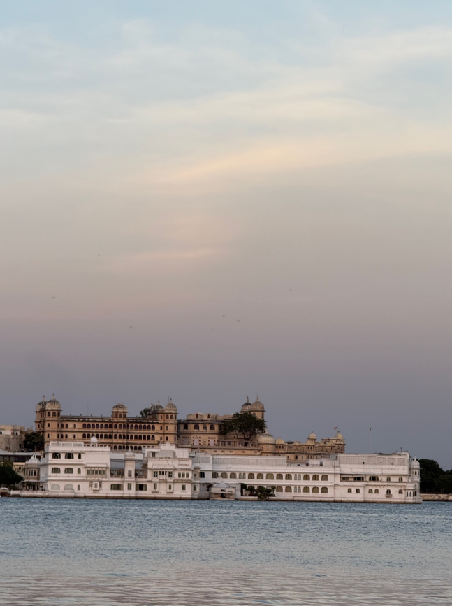 lake pichola